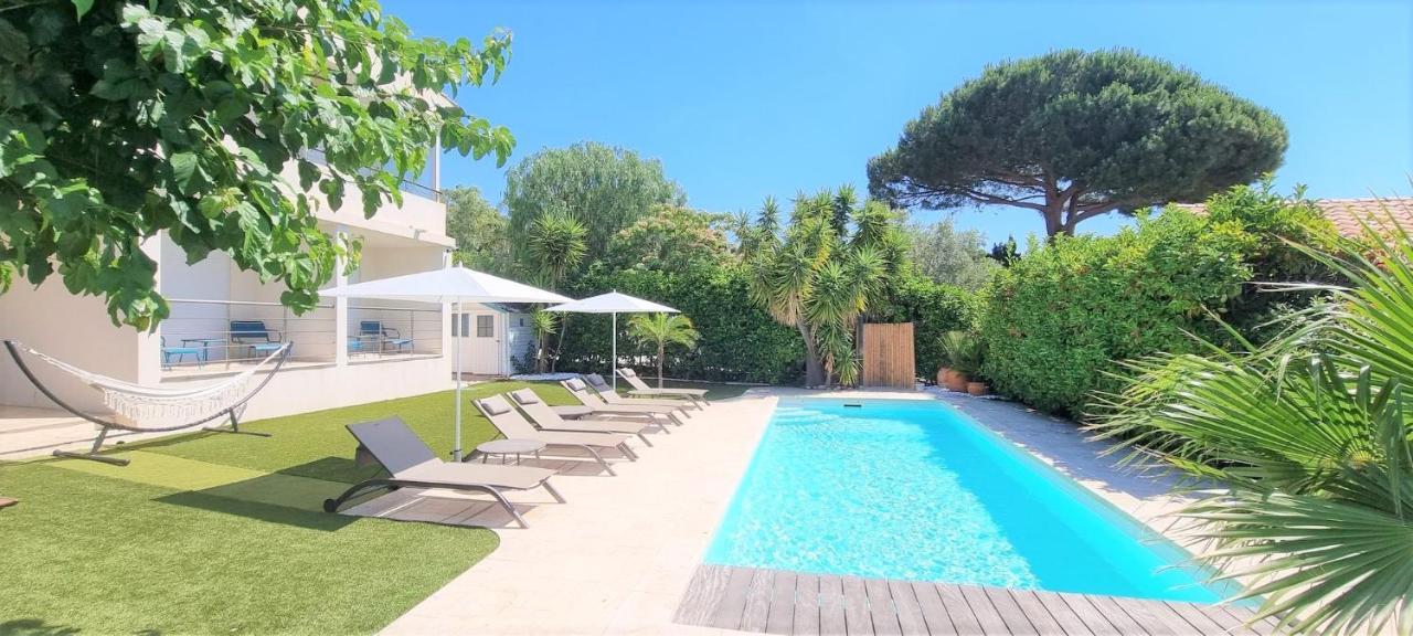 Villa Montfleuri, Vieille Ville A Pieds, Vue Mer, Piscine, 8 Pers Sainte-Maxime Exteriör bild